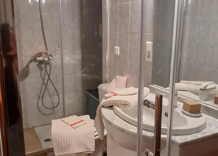 Dans Maison Typique Gersoise Гостевой дом Ornezan